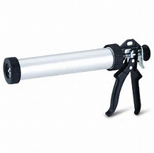 Manual Caulking Gun